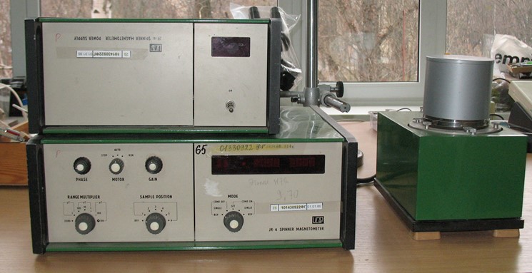 JR-4