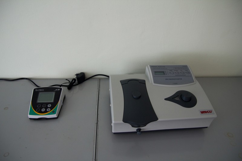 �H-���� EUTECH PH 700